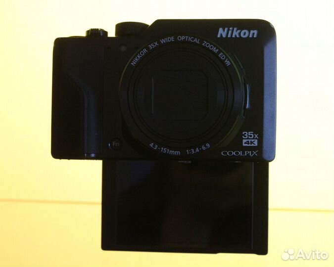 Компактный фотоаппарат Nikon Coolpix A1000