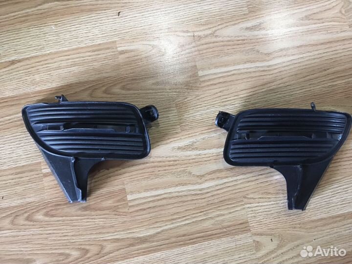 Заглушка бампера от Toyota Corolla, Fielder, Axio