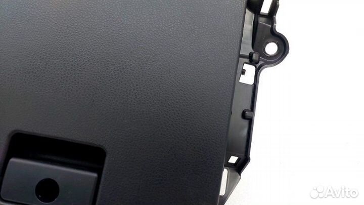 Бардачок Toyota Camry ASV70 2arfe 2020