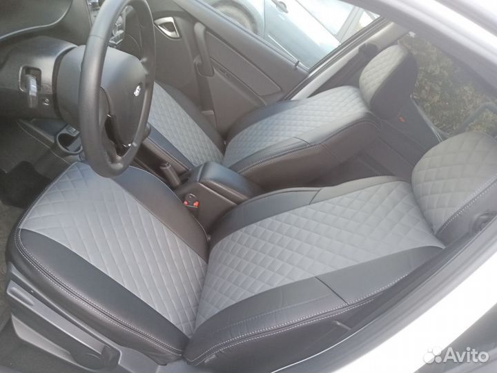 Чехлы на автомобильные сидения