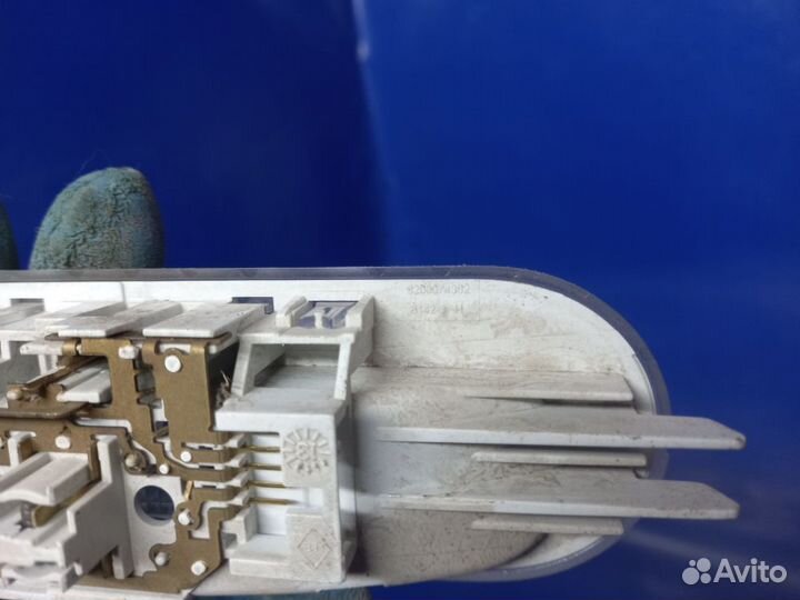 Плафон салонный ваз (LADA) Largus I (2012—2023)