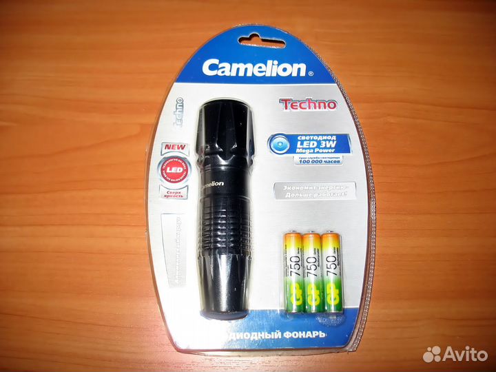 Яркий LED фонарик Camelion с аккумуляторами GP