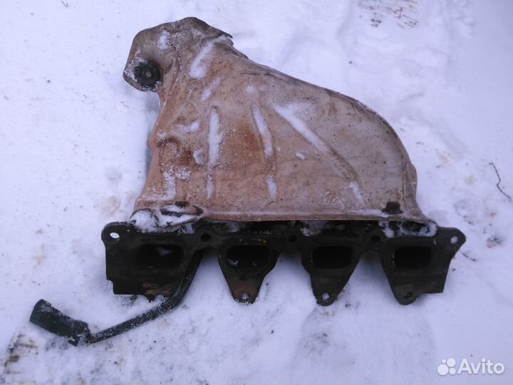 Коллектор выпускной Рено Меган 2