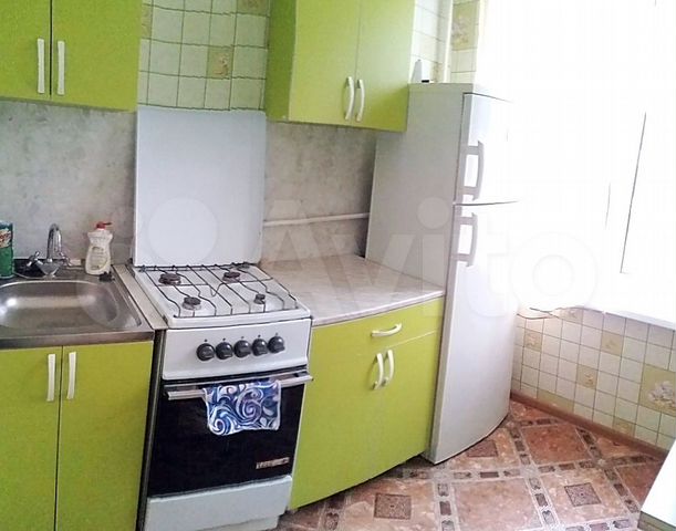Авито сдача квартир. Барахольная квартира. Квартира однокомнатная за 5000 Октябрьский поселок. Квартиры студии на ст Гагаринская. Объявление сниму жилье.