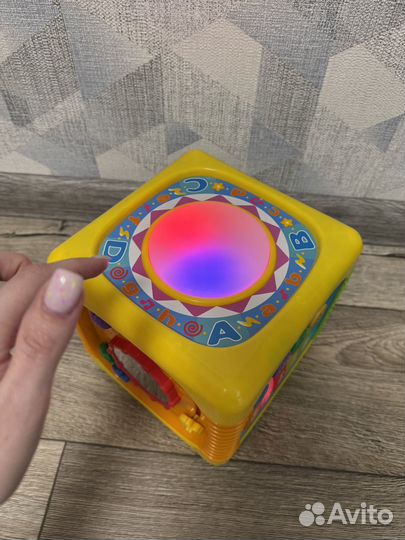 Бизиборд кубик музыкальный