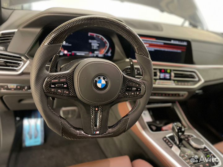 Руль с анатомией BMW G серии