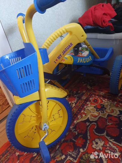 Детский трехколесный велосипед