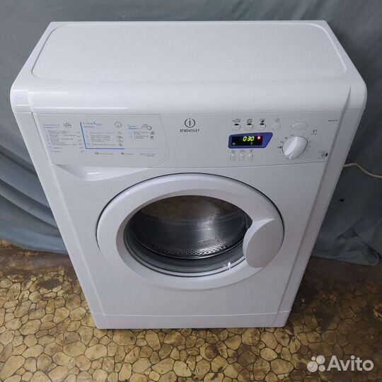 Стиральная машина Indesit Wiue10