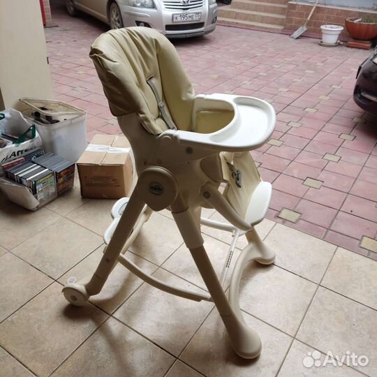 Стол для кормления. Италия