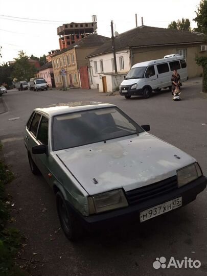 Бампер на ваз 21099