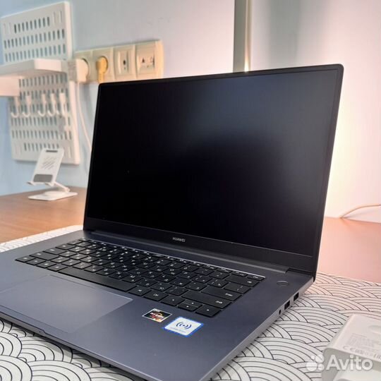 Ноутбук Huawei matebook d15 (r5 3500u, 8/256gb)