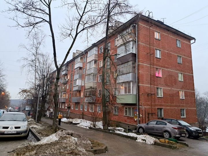 2-к. квартира, 44,3 м², 1/6 эт.