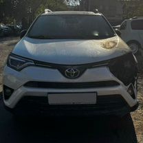 Toyota RAV4 2.5 AT, 2019, битый, 110 000 км, с пробегом, цена 1 500 000 руб.