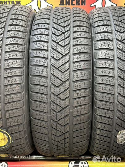 Pirelli Winter Sottozero 3 235/45 R19 99V