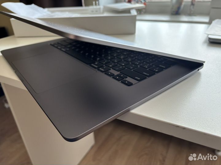 Apple MacBook Air 15 (M2, 8C CPU/10C GPU, 2023)