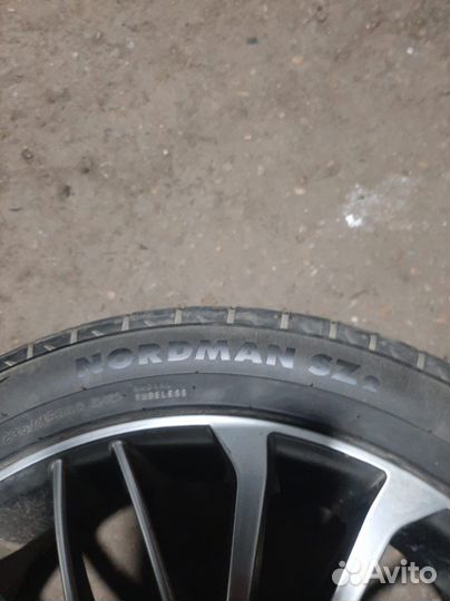 Летняя резина 235 45 r18 с дисками