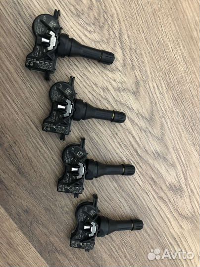 Комплект датчиков давления в шины 40700-4CB0B