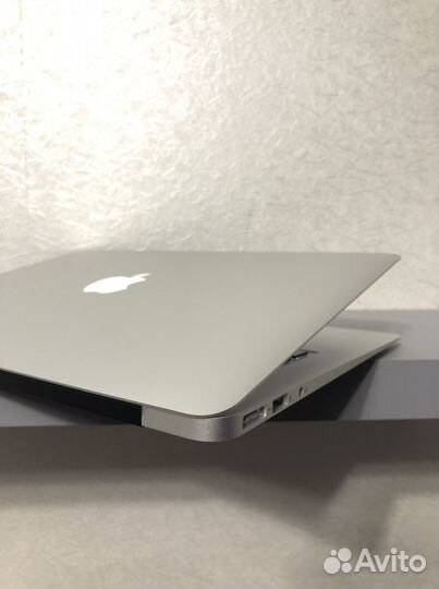 Apple MacBook Air 13 2013