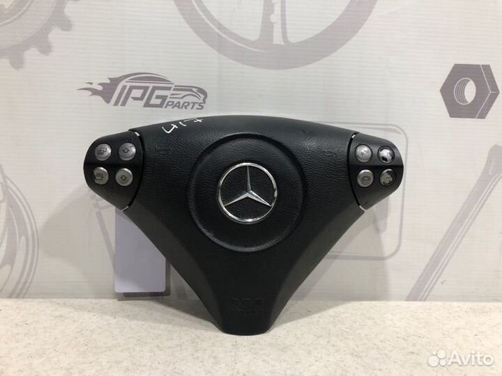 Подушка безопасности в руль Mercedes A1718600702