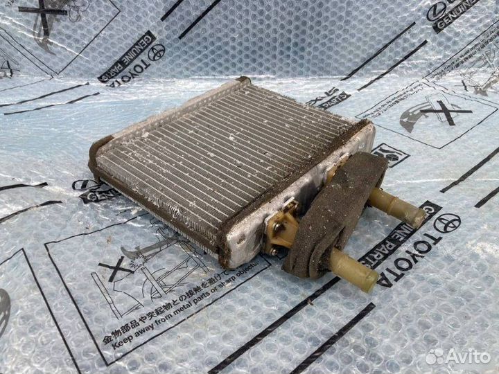 Радиатор печки Nissan Almera N16