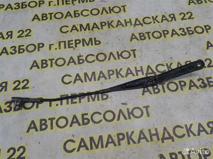 Поводок стеклоочистителя передний левый Ford Focu