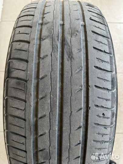 Yokohama BluEarth-ES ES32 215/55 R17 94V