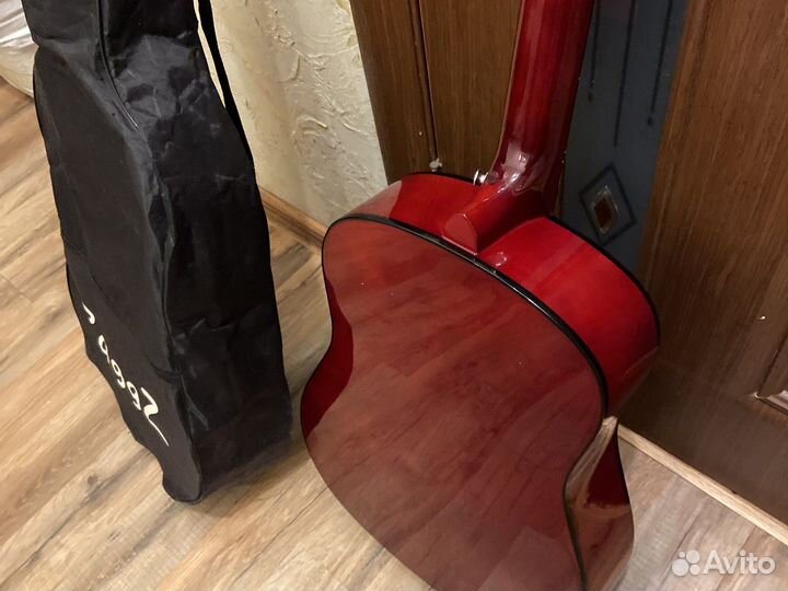 Гитара новая коробке