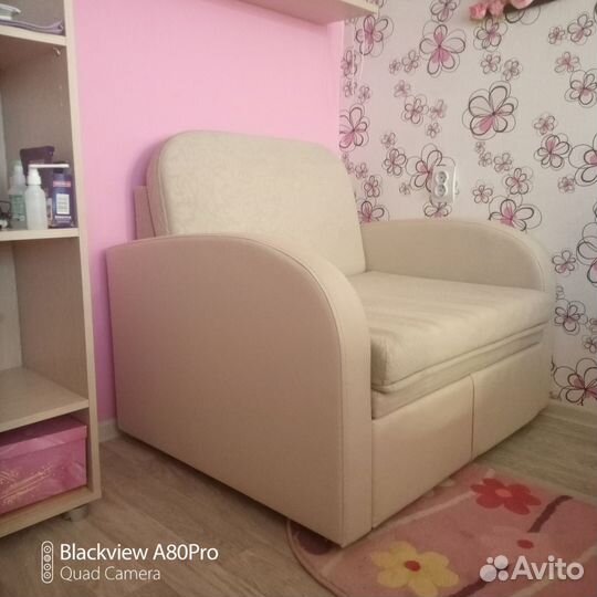 Детский диванчик раскладной б/у