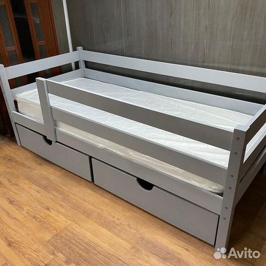 Детская кроватка Софа