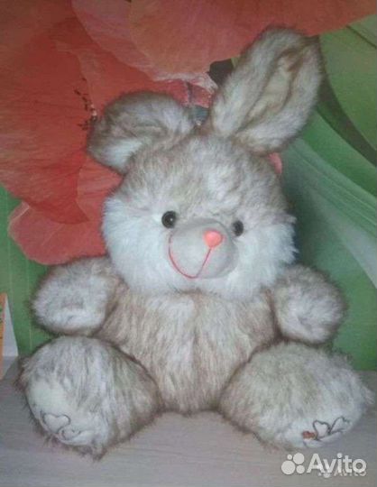 Заяц меховой большой