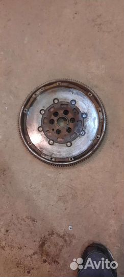 Двухмассовый маховик 415057410