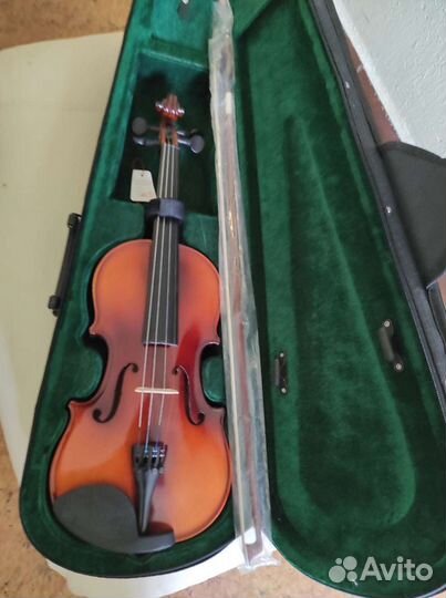 Скрипка новая,3/4,полный комплект.Обмен на баян