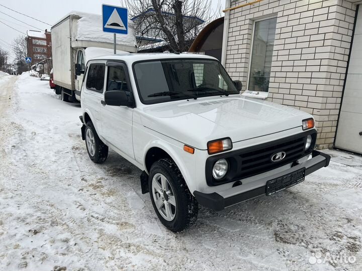 ВАЗ Niva Legend 1.7 МТ, 2023, 70 км