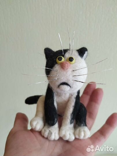 Ёжкин кот) валяная игрушка