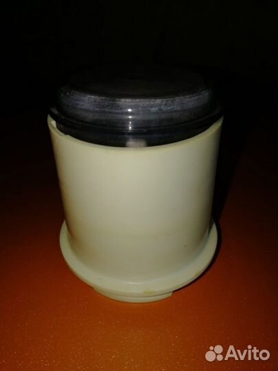 Продам кухонный комбайн Югдон