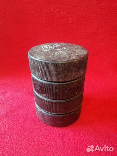 Советские хоккейные шайбы