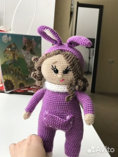 Вязаная куколка