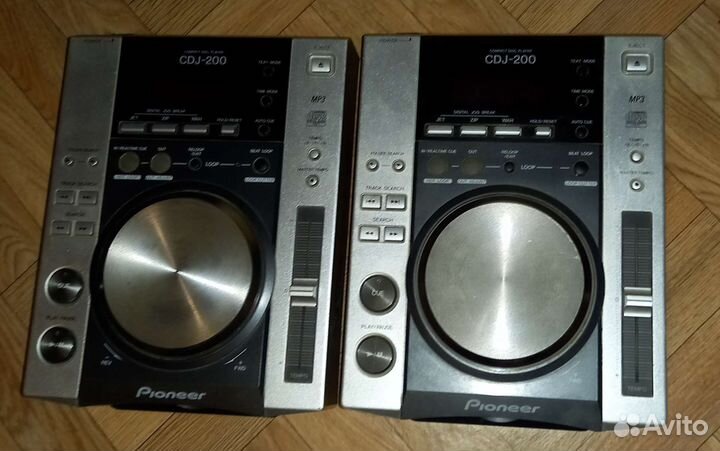 Dj проигрыватель