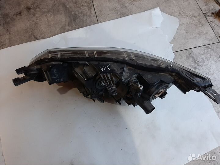 Передняя правая фара ниссан кашкай j11 рестайлинг