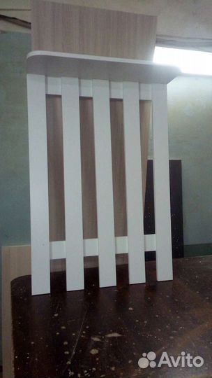 Вешалка в прихожую