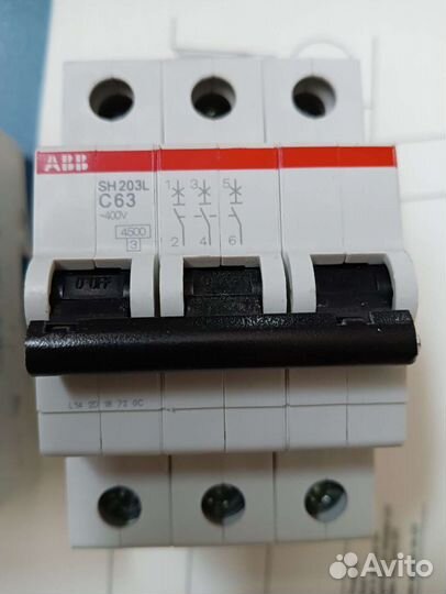 Автоматические выключатели ABB S803C C125