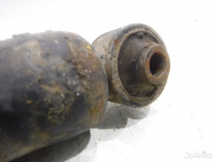 Амортизатор задний Тойота