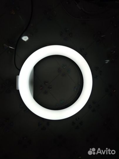 Кольцевая лампа для селфи