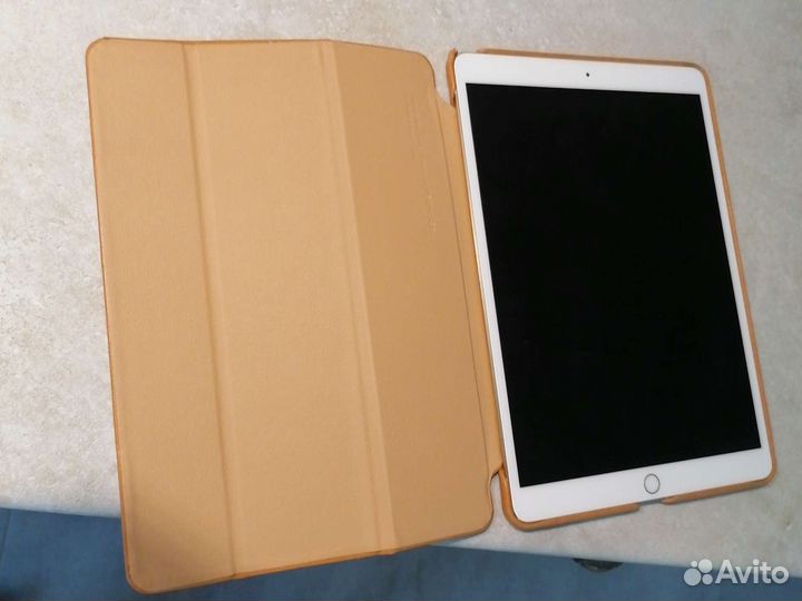 iPad pro 10.5 64gb ios 14.6