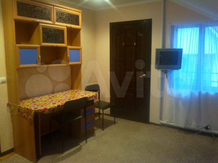 Комната 12 м² в 5-к., 3/3 эт.