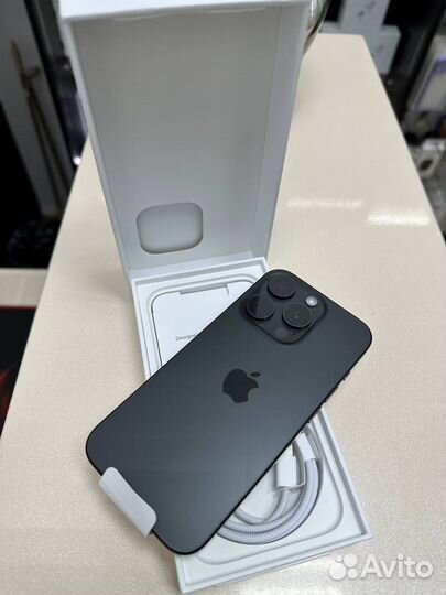 iPhone 15 Pro, 256 ГБ