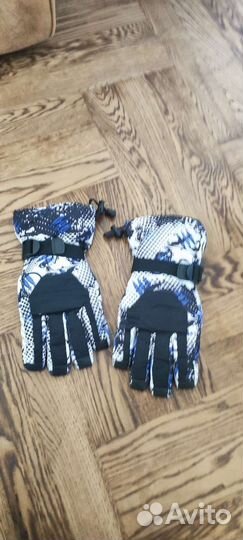 Перчатки зимние мужские для лыж и сноуборда