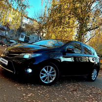 Toyota Auris 1.6 CVT, 2015, 147 300 км, с пробегом, цена 1 299 000 руб.