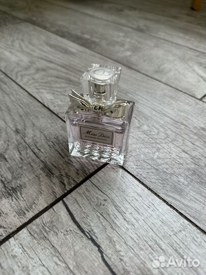 Туалетная вода Miss Dior Blooming Bouquet