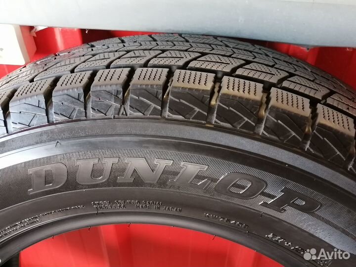 Dunlop Winter Maxx SJ8 225/65 R17
